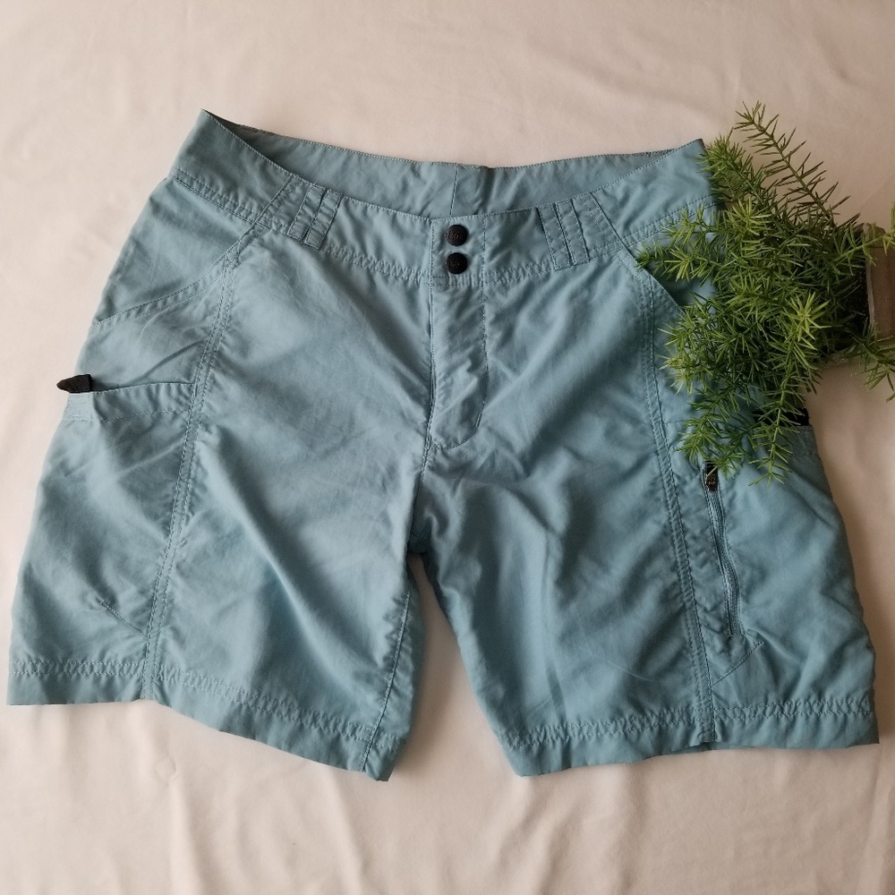 REI Sahara Womens Shorts size 8